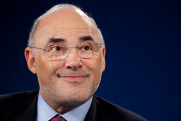 HP’s Leo Apotheker tells analysts HP will be a cloud leader.