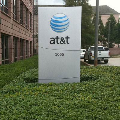 http://i.crn.com/slideshows/2013/telecom_brands/att.jpg